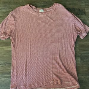 Red and white fitted tee